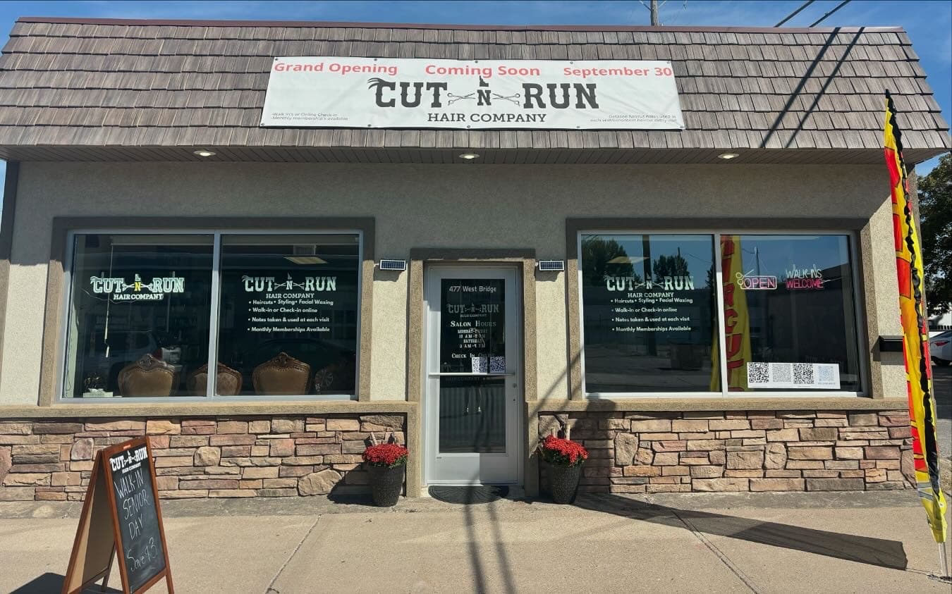 Cut N Run storefront at 477 W Bridge Street